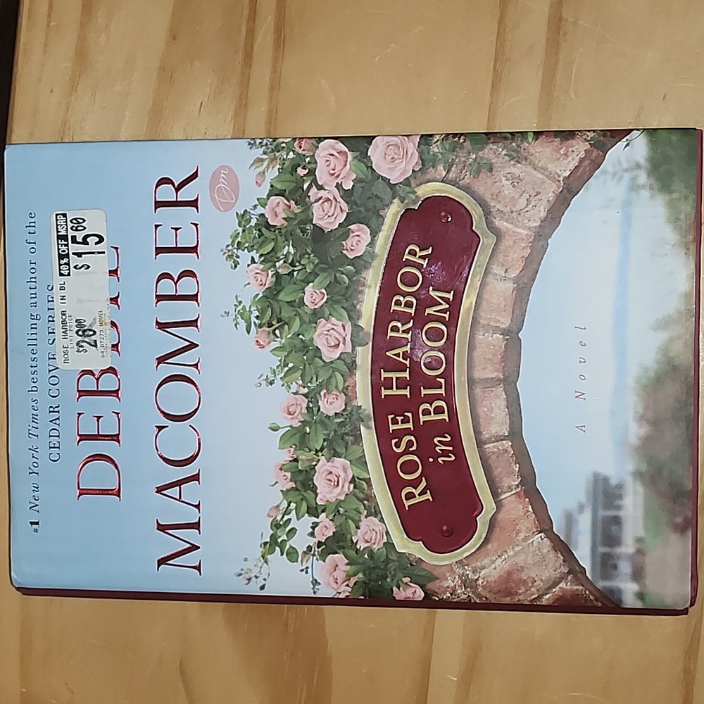 Books by: Debbie Macomber - Picture 2 of 8